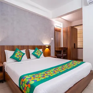 Hotel Treebo Petals, Kochi